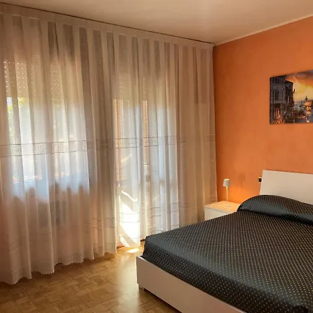 A 1/2 Ora Da Venezia